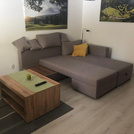 Apartman Tale Luaran gambar