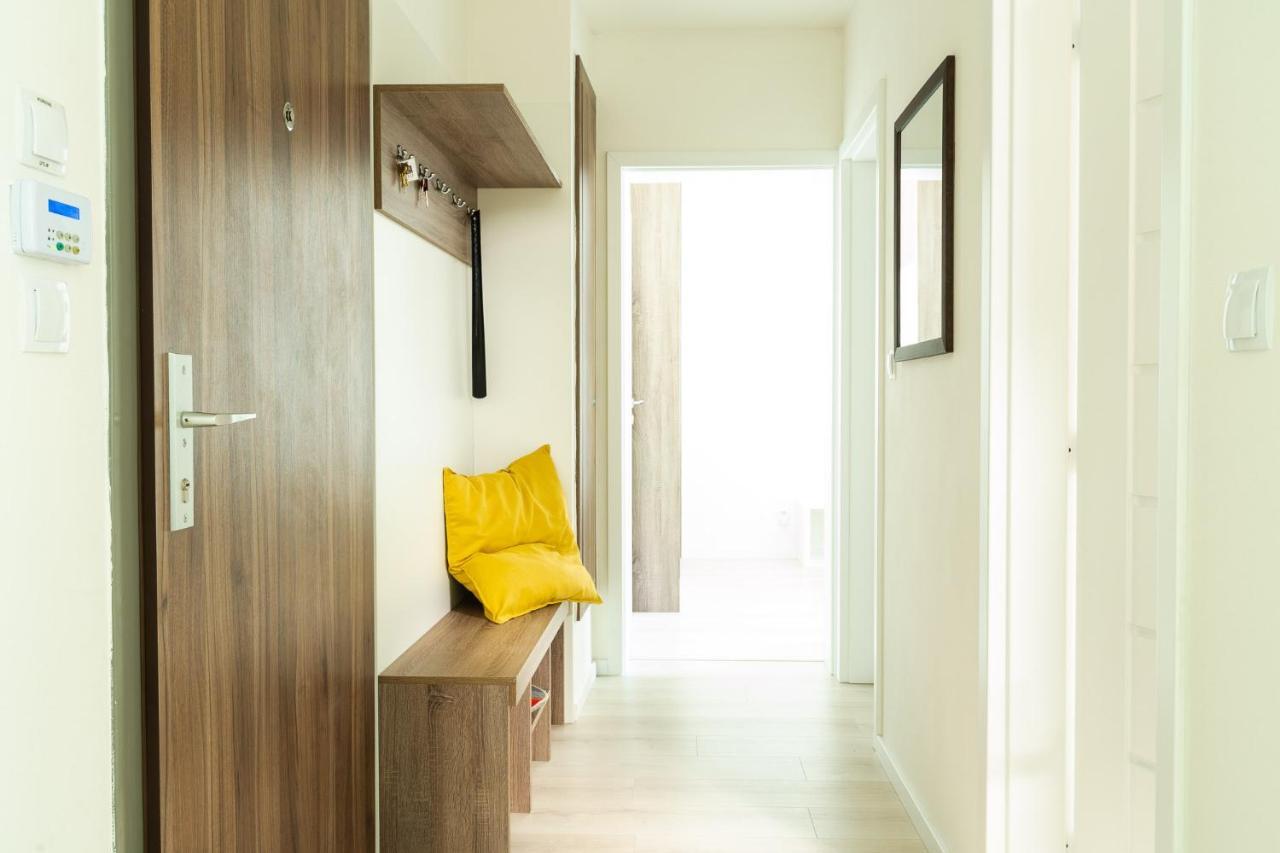 Apartman Tale Luaran gambar